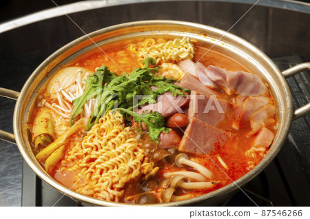 Army pot Korean food 87546266