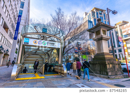 View of Tokyo cityscape of Japan, such as Omotesando station of Corona View of Tokyo cityscape of Japan, such as Omotesando station of Corona 87548285
