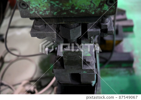 沖床，自動打孔機，打孔，工廠，製造業 87549067