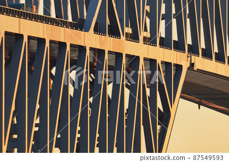 Tokyo Gate Bridge shining in the setting sun Tokyo Gate Bridge shining in the setting sun 87549593