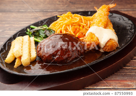 Hamburger steak with fried shrimp Hamburger steak with fried shrimp 87550993