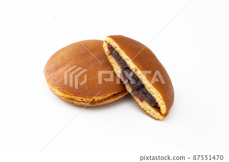 銅鑼燒白色背景 銅鑼燒白色背景 87551470