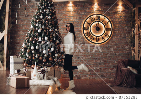 Gorgeous girl with long dark hair with little 87553283