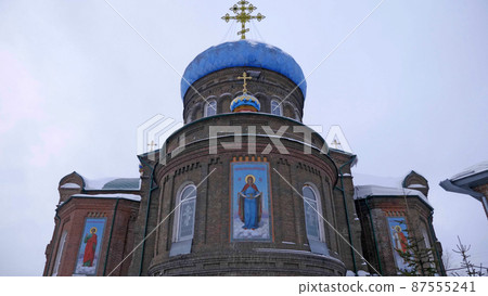 Barnaul, Russia, JANUARY, 20, 2020. Pokrovsky cathedral on Nikitin street in Barnaul in the winter, Russia Barnaul, Russia, JANUARY, 20, 2020. Pokrovsky cathedral on Nikitin street in Barnaul in the winter, Russia 87555241