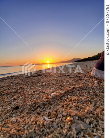 石垣島美麗的朝日美景 Tabaga 海灘 87557761