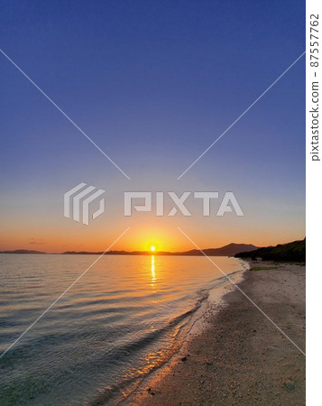 石垣島美麗的朝日美景 Tabaga 海灘 87557762