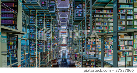 The world of science fiction? Bus Conceros Library 87557860