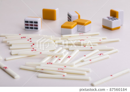 Mahjong tiles and tiles 87560184