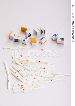 Mahjong tiles and tiles 87560190