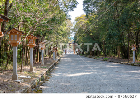 前往奈良橿原神宮的方法 87560627