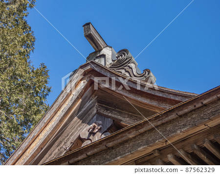 日龍寺大殿的屋頂 日龍寺大殿的屋頂 87562329