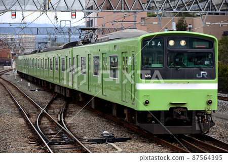 Osaka East Line 201 series that will be the last to play an active role 87564395