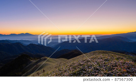 三重峰的曙光信州金星線 87567300
