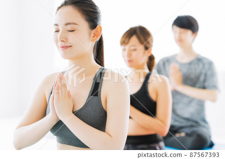 瑜伽健身運動健身房鍛煉 87567393