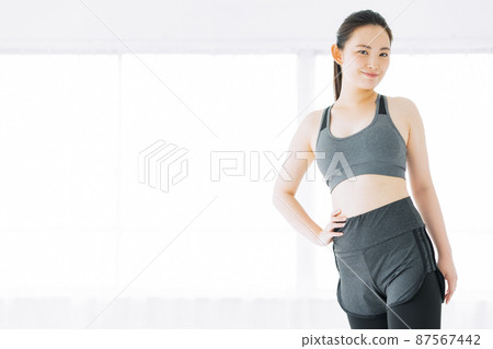 健身健身房女人運動 87567442