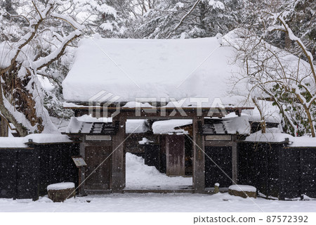 Snow makeup of Kakudate samurai residence Snow makeup of Kakudate samurai residence 87572392