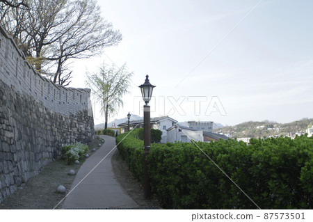 駱山公園漢陽都城路風景 駱山公園漢陽都城路風景 87573501