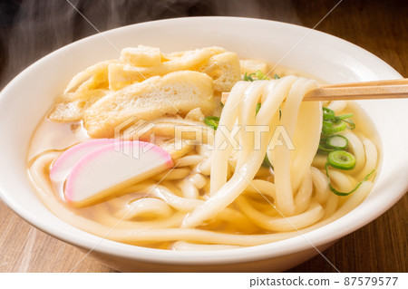 Udon Udon 87579577