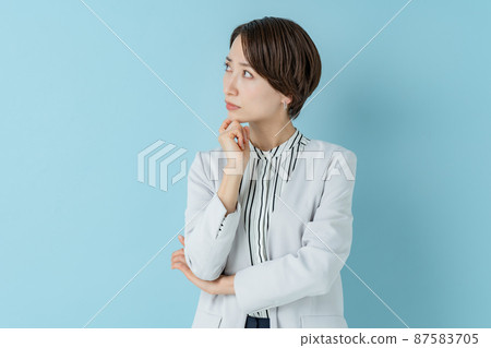 Business worries, poor physical condition, women 87583705