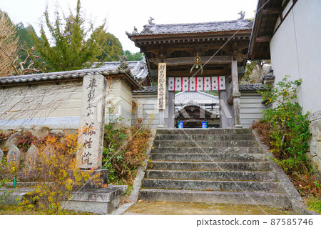 【瀨戶內33觀音聖地】廣島縣福山市蘆田町第33代福生院福生院山門 【瀨戶內33觀音聖地】廣島縣福山市蘆田町第33代福生院福生院山門 87585746