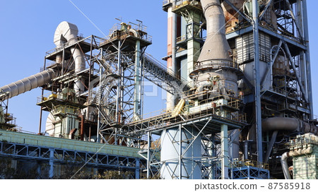 Factory view from the Ube Industries Dedicated Road in Ube City, Yamaguchi Prefecture 87585918