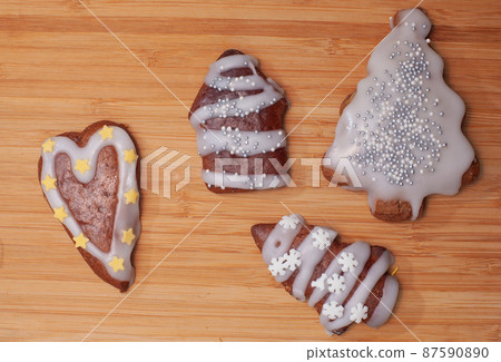 Christmas traditions baked goods root cake. Christmas traditions baked goods root cake. 87590890