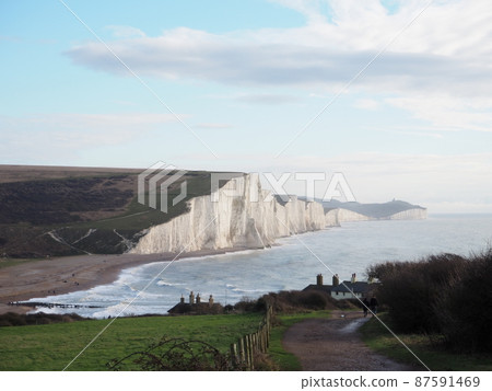 The whole picture of Seven Sisters and the trail that follows The whole picture of Seven Sisters and the trail that follows 87591469