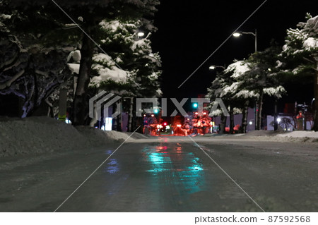 Iceburn Snow Road (Towada City, Aomori Prefecture) 87592568