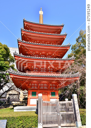 福岡市博多區極莊町2-4東長寺五層寶塔 福岡市博多區極莊町2-4東長寺五層寶塔 87595249