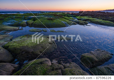 (Shimoda City, Shizuoka Prefecture) Rocky shore on Ebisu Island (Shimoda City, Shizuoka Prefecture) Rocky shore on Ebisu Island 87596226