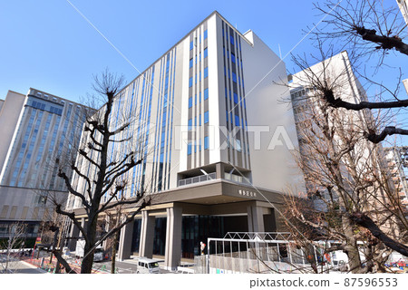 福岡市博多區博多站前2-9-3 博多區役所新政府大樓 87596553