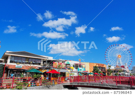 [Okinawa] Chatan American Village 87596843