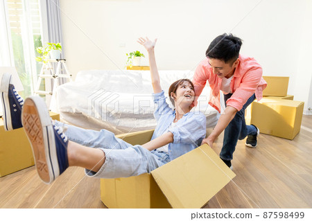 move into new home move into new home 87598499