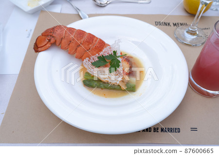 Garden wedding shrimp dishes for a fashionable meal Garden wedding shrimp dishes for a fashionable meal 87600665