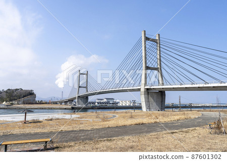 Blue Sky and Matsukawaura Ohashi, Soma City, Fukushima Prefecture 87601302