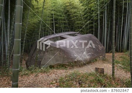 增田岩船（奈良縣橿原市） 87602847