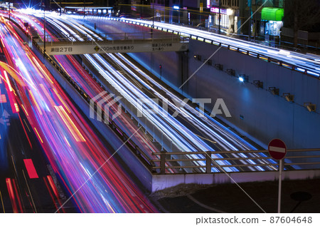 瀨田十字路口周邊的玉川通夜間交通擁堵[交通圖] 87604648