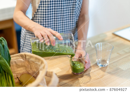 Eating habits, fruits, vegetables, smoothies, organic life Eating habits, fruits, vegetables, smoothies, organic life 87604927