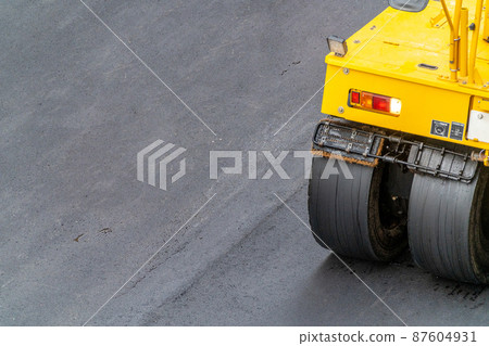 Tire roller, pavement roller, pavement work, asphalt pavement Tire roller, pavement roller, pavement work, asphalt pavement 87604931
