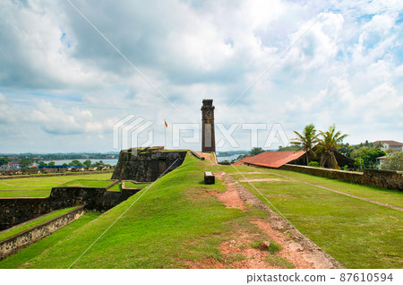 Clock on the tower (Galle, Sri Lanka). 87610594