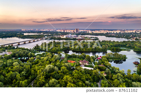 Trukhaniv Island on the Dnieper river in Kiev, Ukraine 87611102
