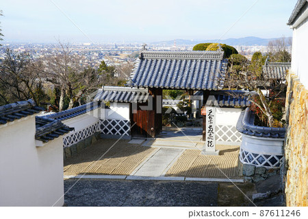 [Chugoku 33 Kannon Sacred Ground] No. 2 Tower of Yokeiji Temple and Townscape of Saidaiji Temple 5 Setouchi City, Okayama Prefecture 87611246