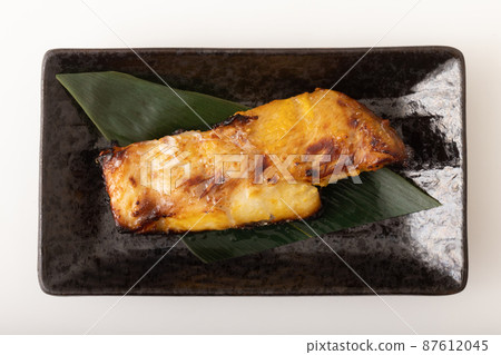 Red fish fried in Saikyo 87612045