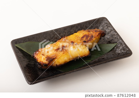 Red fish fried in Saikyo 87612048