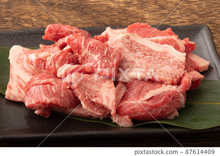 Domestic beef cut off beef for grilled meat 87614409