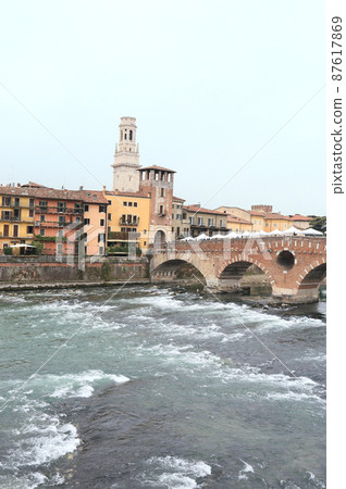 historic old town and river of Verona, Italy 87617869