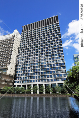 Nippon Life Marunouchi Garden Tower 87620656