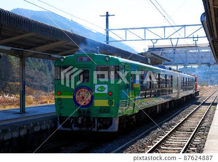 Kazekko running fast in Shinshu 87624887