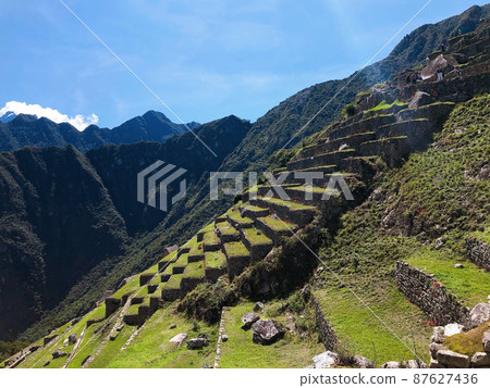 [Peru] Machu Picchu Ruins: Beautiful terraced fields seen from the side 87627436