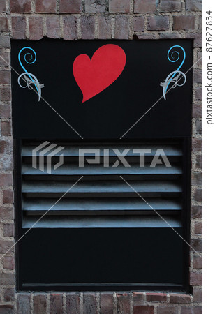Exhaust window like a staff paper with a cute mark 87627834
